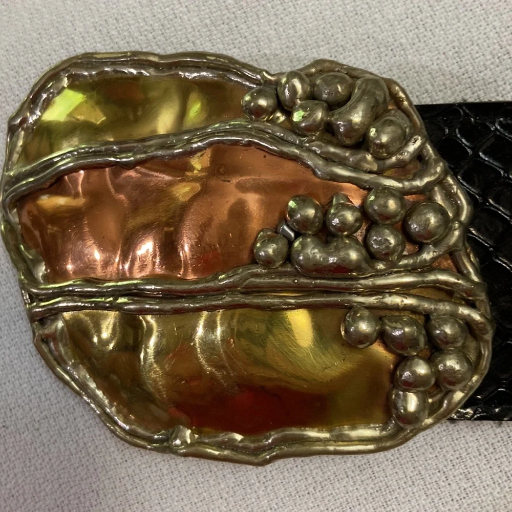 Tri Color Buckle on Black Snake Print Womens Wide Belt- EUC - S/ M